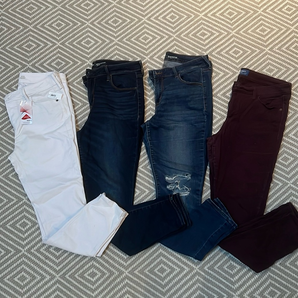 ⭐️ Old Navy Rockstar Jean Lot! Size 12 ⭐️